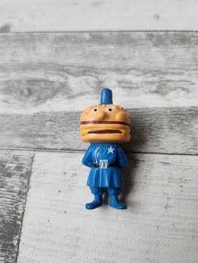 McDonalds Officer Big Mac PVC Toy Police Cop Figure Vintage 1985